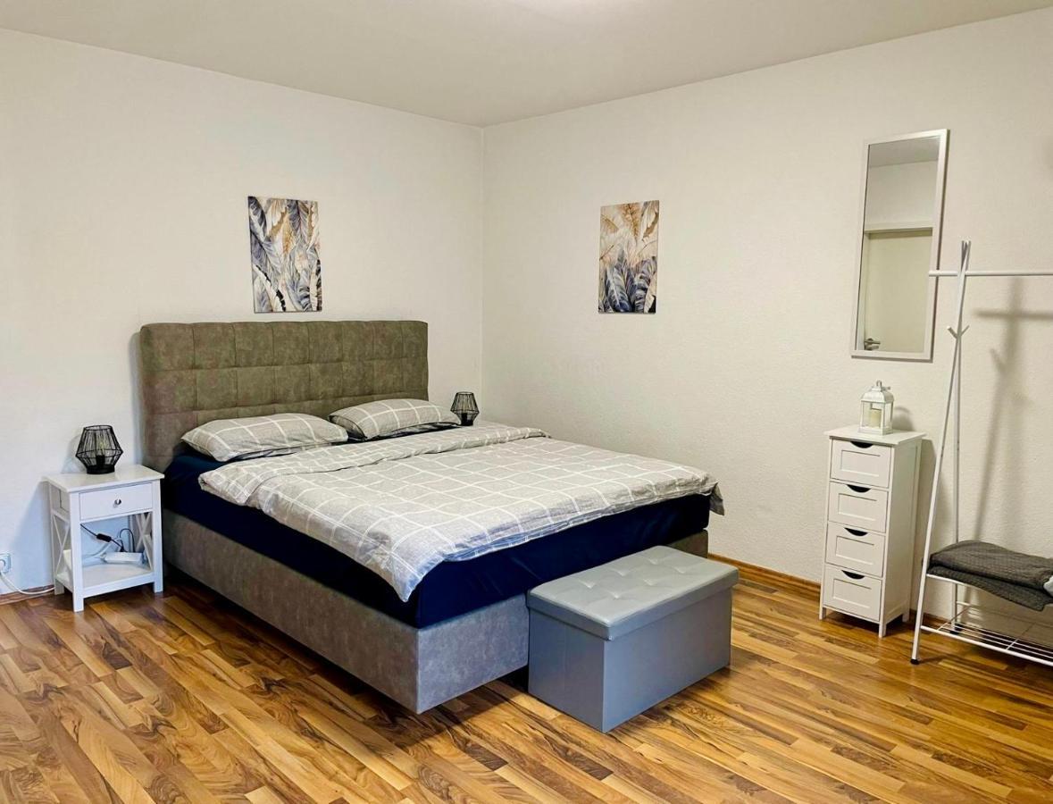 Easystay#1 Cozy Studio In Kliniknaehe, Mit Netflix,Kueche & Bad บาดเอินเฮาเซน ภายนอก รูปภาพ